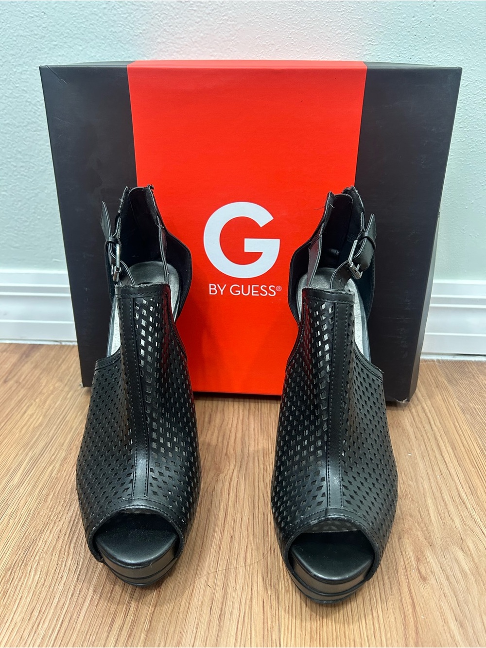 GUESS Black Perforated Peep-Toe Heels with Side Buckle